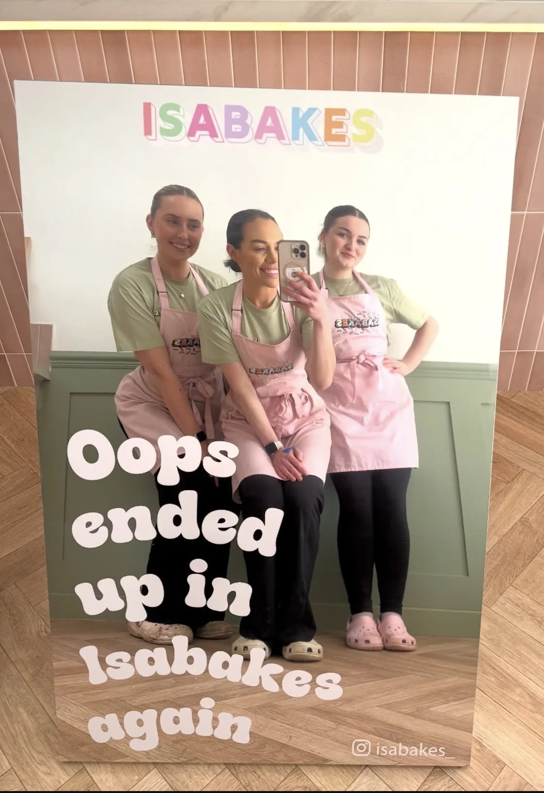 Isabakes shopfront on Bank Street