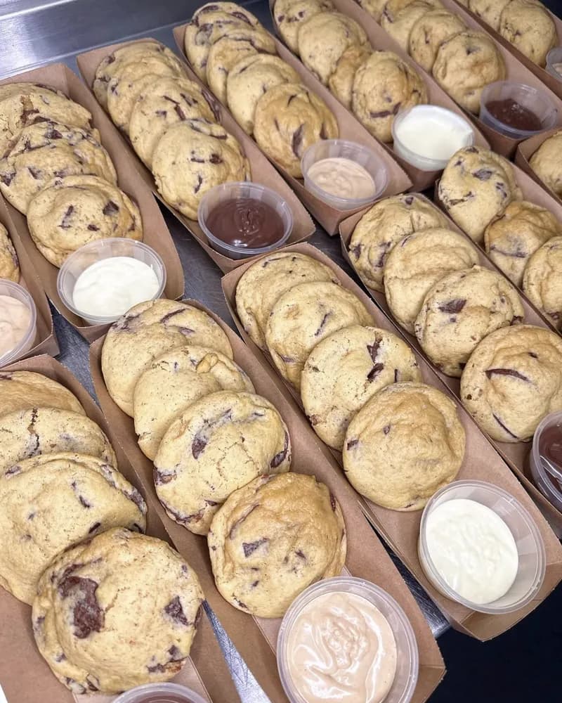 Dipping Cookies